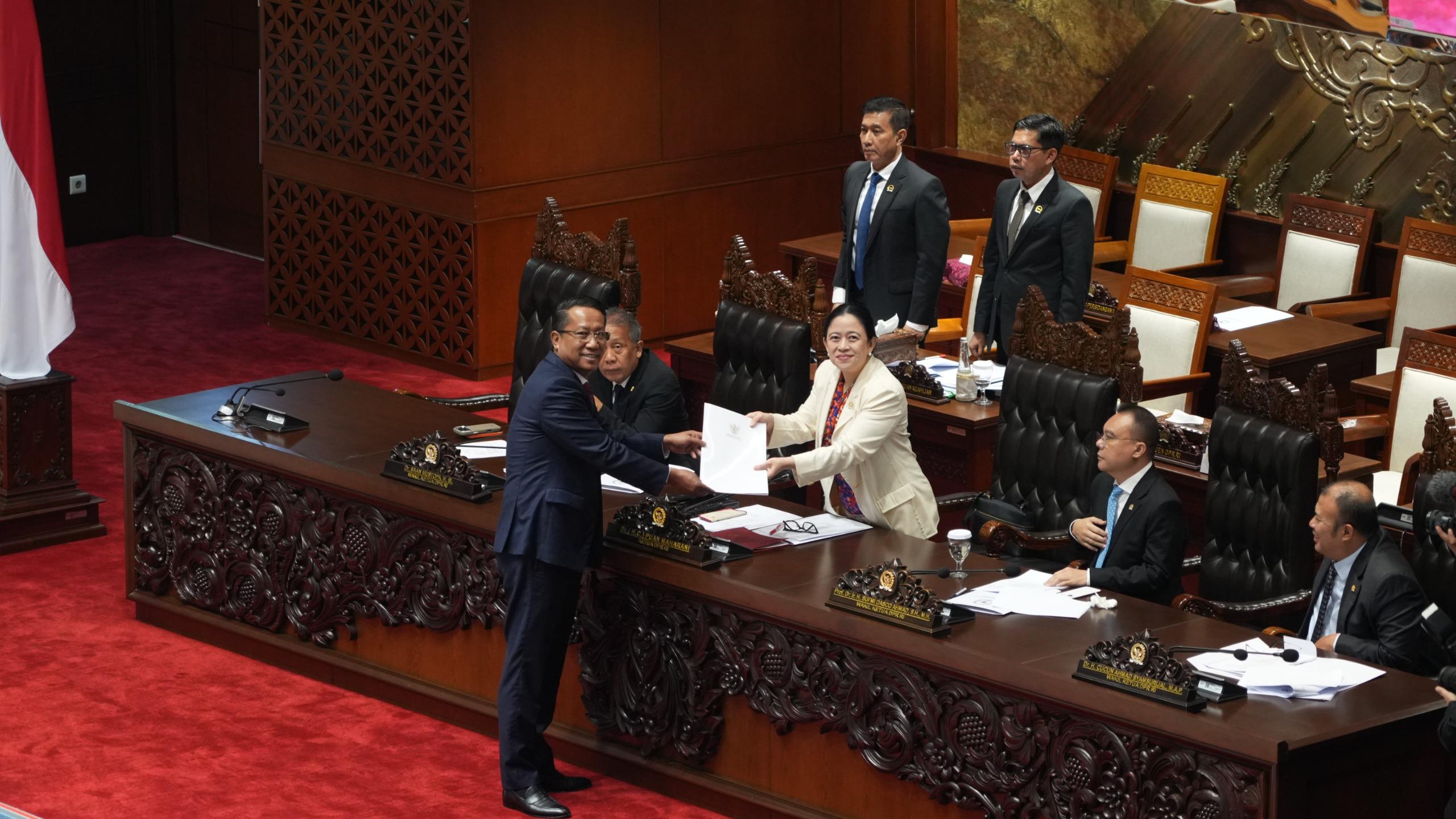 2026 04 21 Paripurna 2