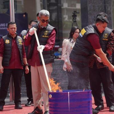 Pemusnahan Barang Palsu